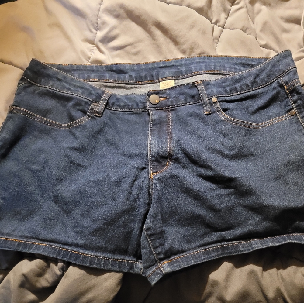Flash sale 🔥 Jean shorts